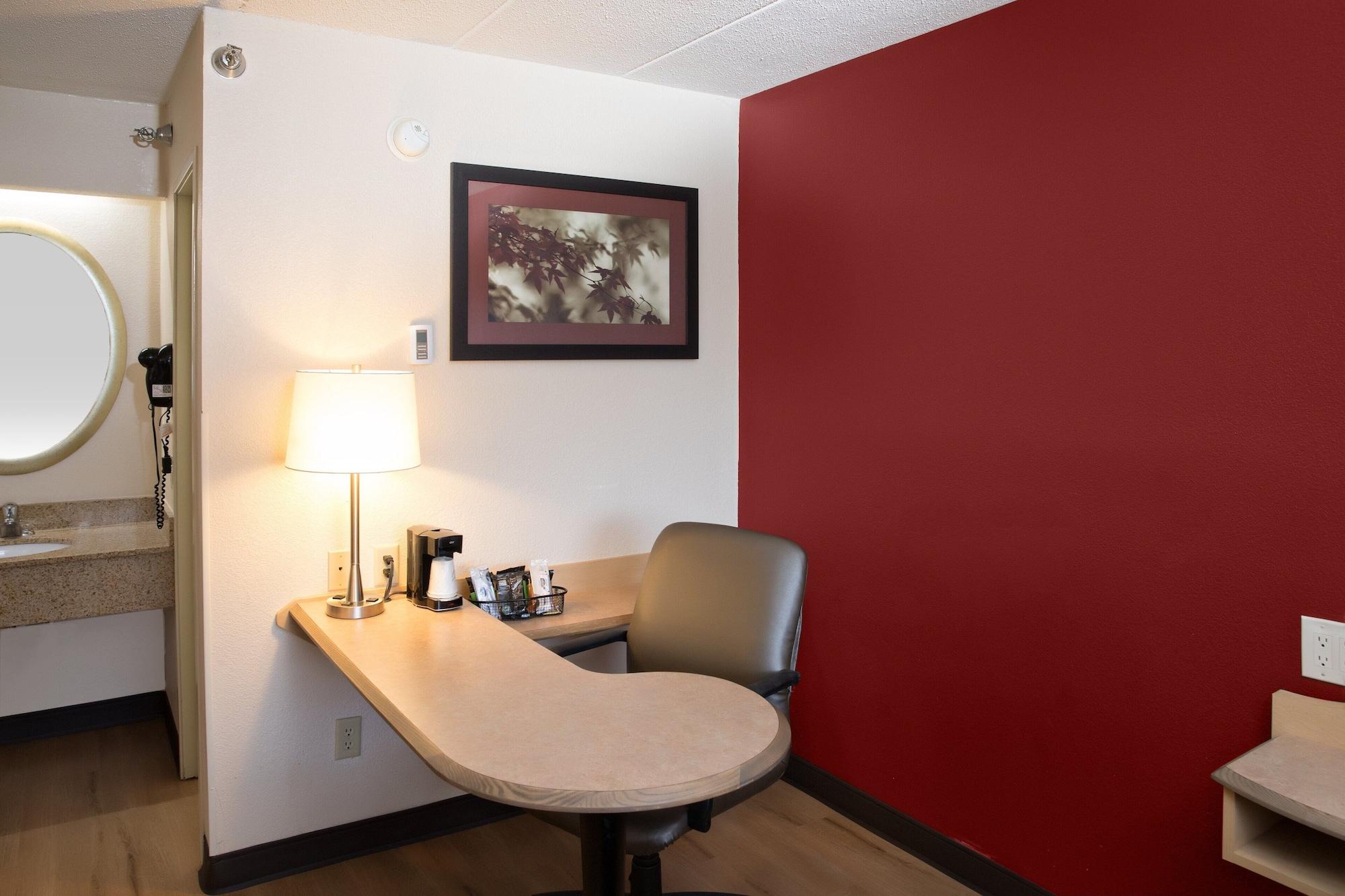 Red Roof Inn Cincinnati Northeast - Blue Ash Luaran gambar